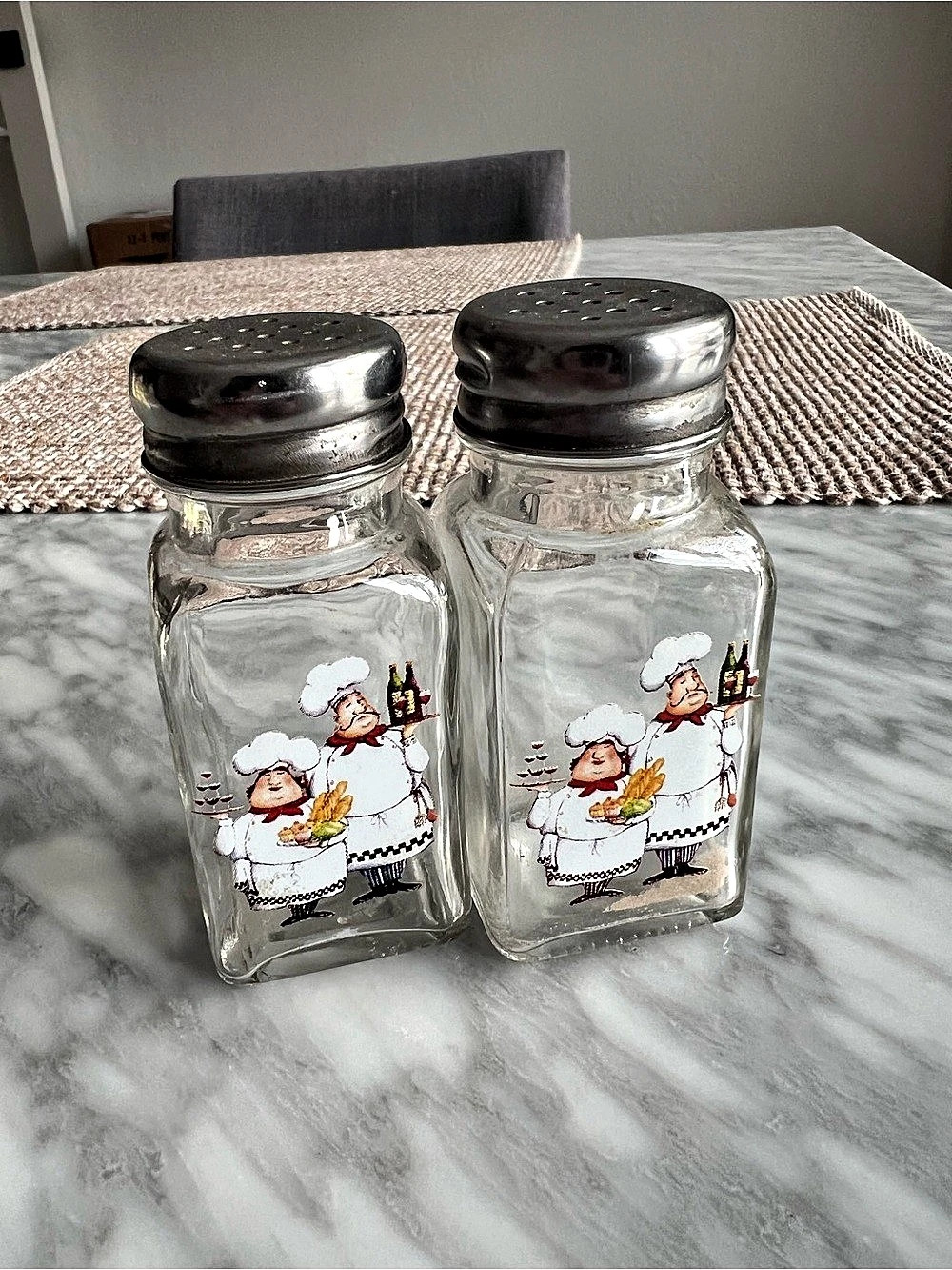 Chefs Glass Salt & Pepper Shakers
